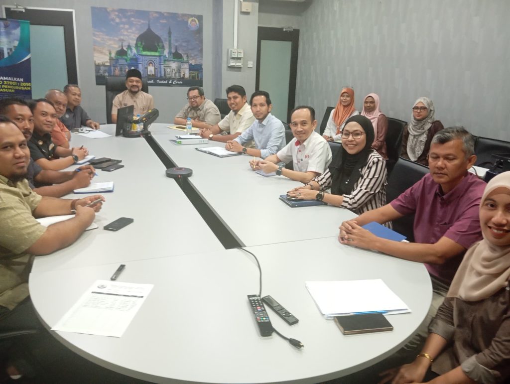 MESYUARAT KECERIAAN BANDAR RAYA ALOR SETAR SEMPENA ULANG TAHUN HARI KEPUTERAAN KEBAWAH DULI YANG MAHA MULIA TUANKU SULTAN KEDAH