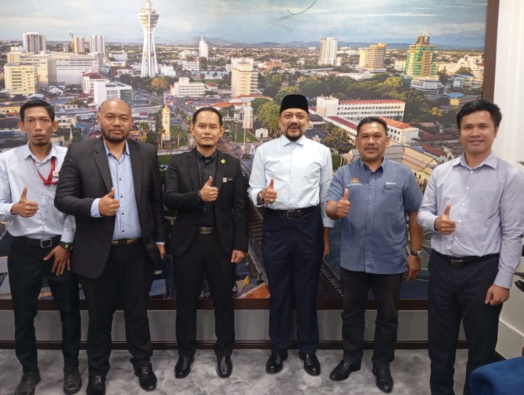 KUNJUNGAN HORMAT AKADEMI KENEGARAAN MALAYSIA, PEJABAT PERDANA MENTERI NEGERI KEDAH KE ATAS DATUK BANDAR ALOR SETAR