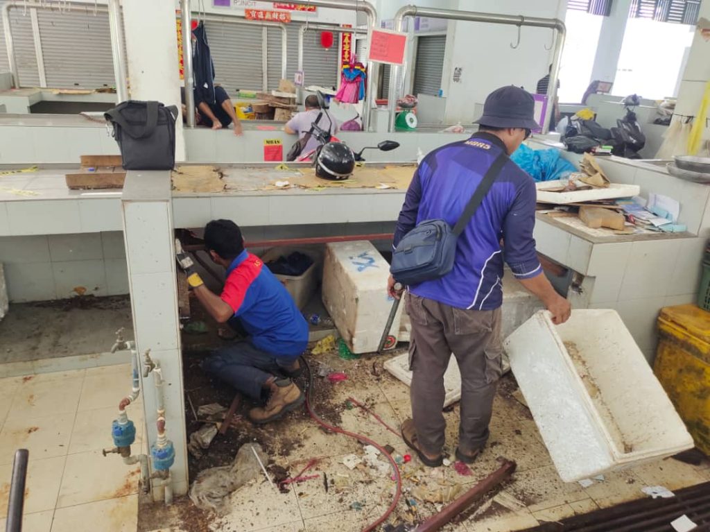 GOTONG-ROYONG PEMBERSIHAN PASAR TELUK WANJAH, ALOR SETAR