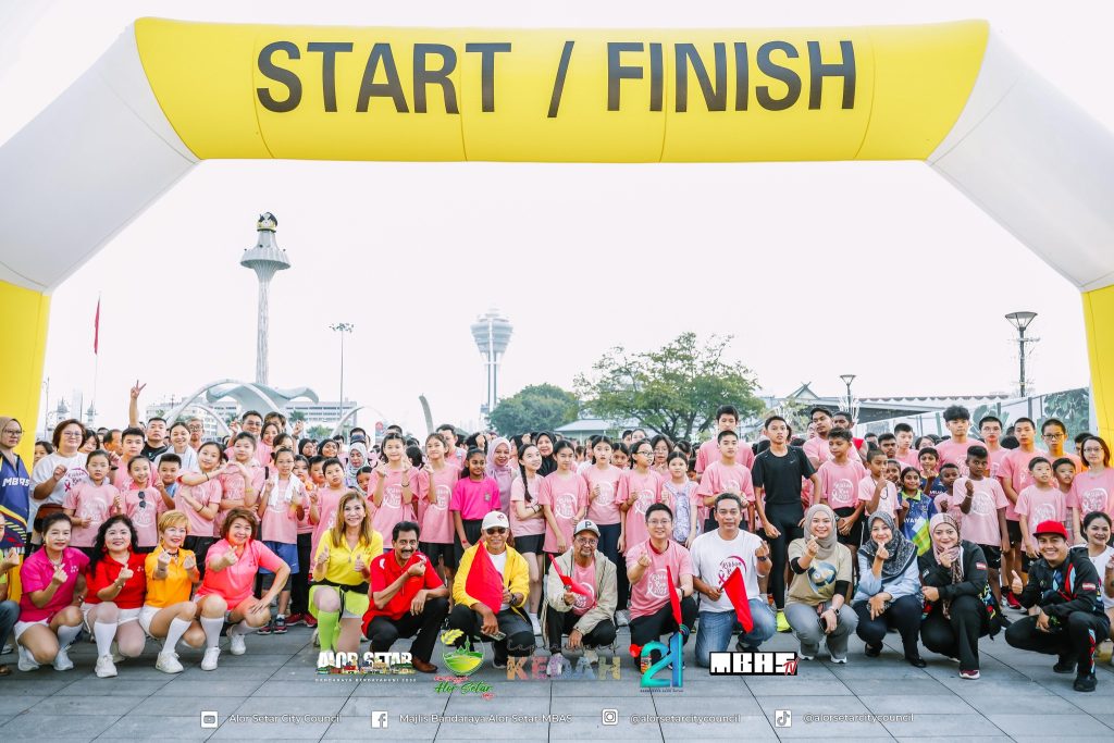 RIBBON RUN 2025: LARIAN AMAL 5KM SEMARAKKAN KESEDARAN KANSER