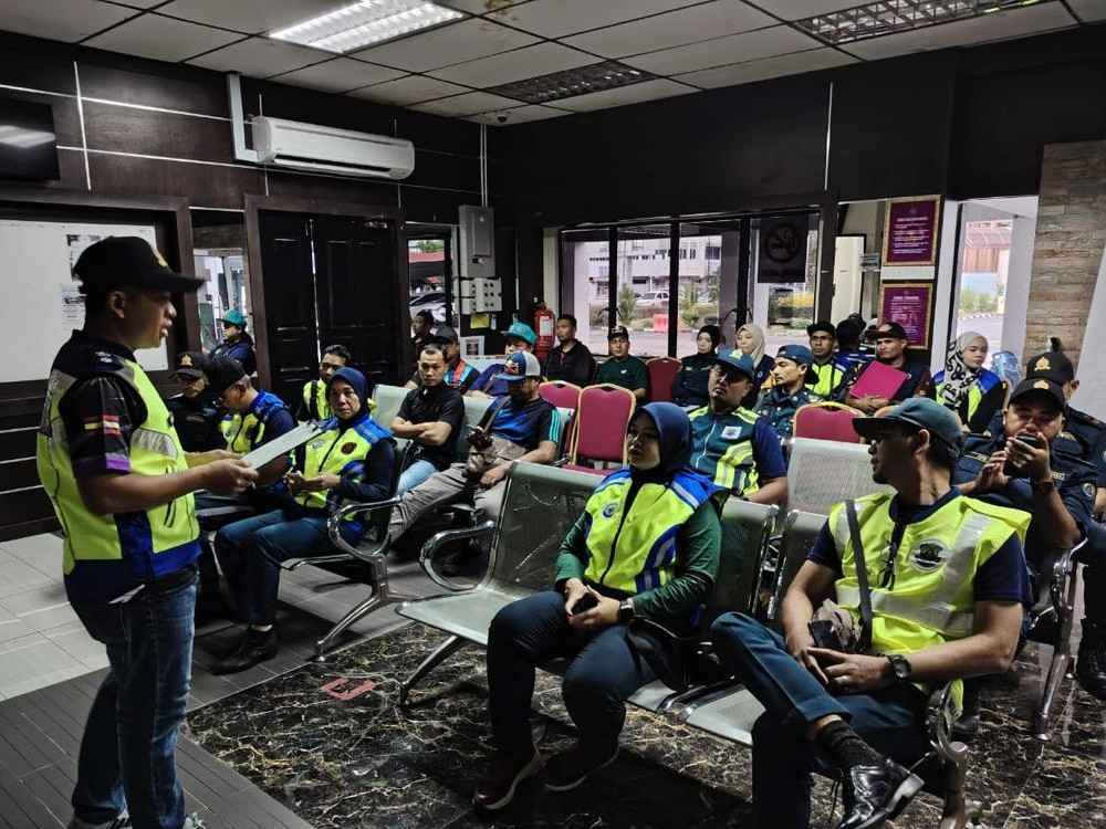 OPS TOMYAM MBAS | 45 PREMIS MAKANAN THAI TIADA LESEN, 145 KOMPAUN DAN 5 NOTIS DIKELUARKAN ATAS PELBAGAI KESALAHAN