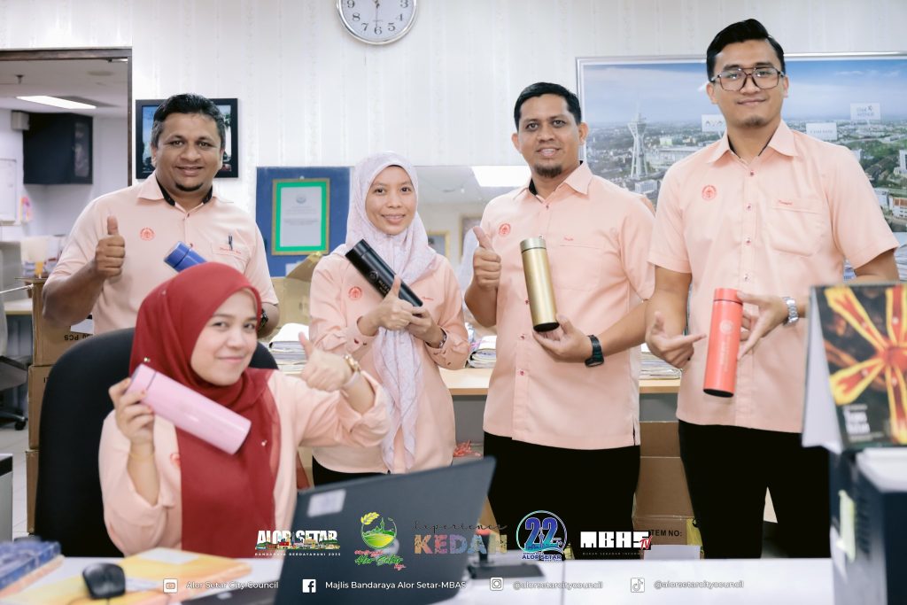 TERIMA KASIH WARGA BANDAR RAYA ALOR SETAR TUNAI TANGGUNGJAWAB DEMI PEMBANGUNAN BANDARAYA ALOR SETAR