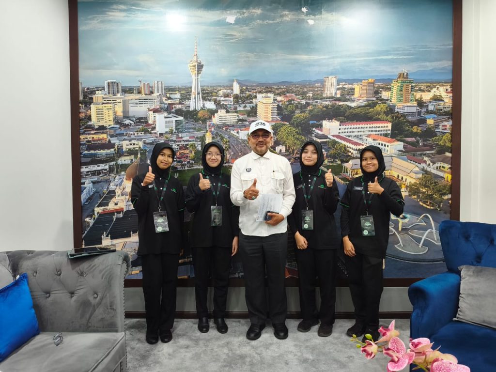 MENYAHUT CABARAN DATUK BANDAR ALOR SETAR, SMK SULTANAH BAHIYAH SERTAI PERTANDINGAN TOYOTA ECO YOUTH 2026