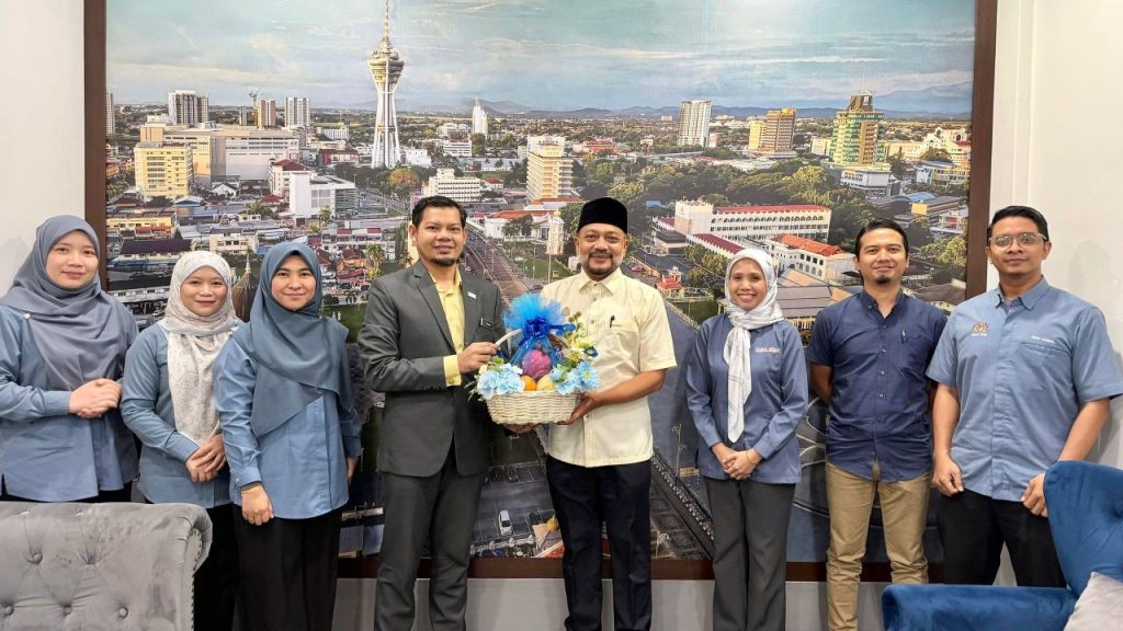 KUNJUNGAN HORMAT MAJLIS KESELAMATAN NEGARA (MKN) KE ATAS DATUK BANDAR ALOR SETAR