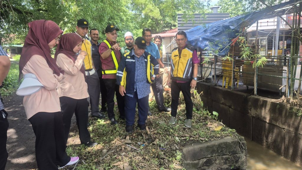 LAWATAN TAPAK TINJAU ISU BANJIR KILAT