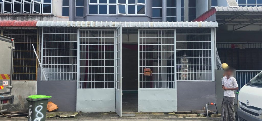 MBAS SERBU PREMIS INDUSTRI DIJADIKAN SEKOLAH WARGA ROHINGYA DI SHAHAB PERDANA, ALOR SETAR