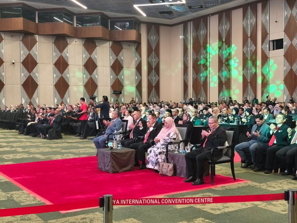 DATUK BANDAR ALOR SETAR HADIRI PERSIDANGAN PENYELIDIKAN TATAKELOLA, INTEGRITI DAN ANTIRASUAH